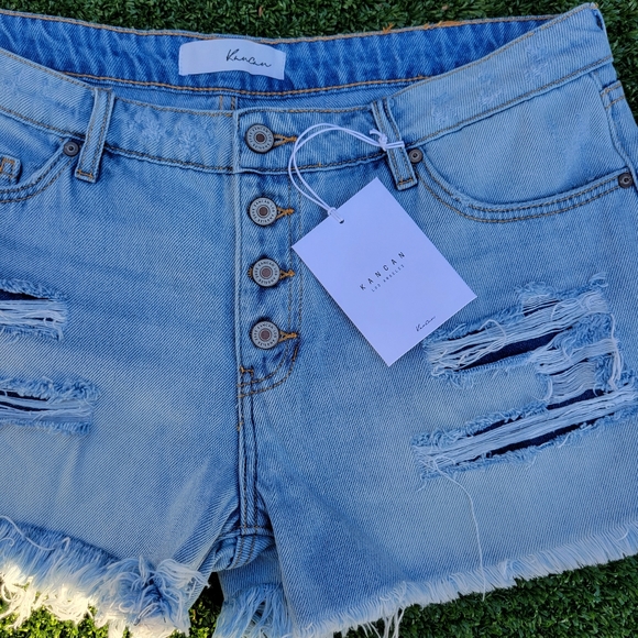 KanCan Estilo button fly shorts - Picture 4 of 7